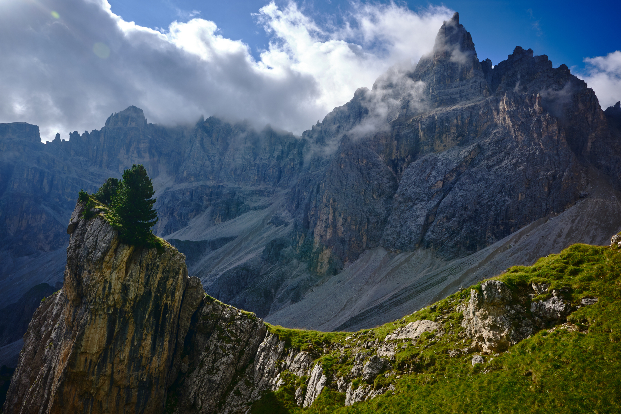 A ridge in the sun